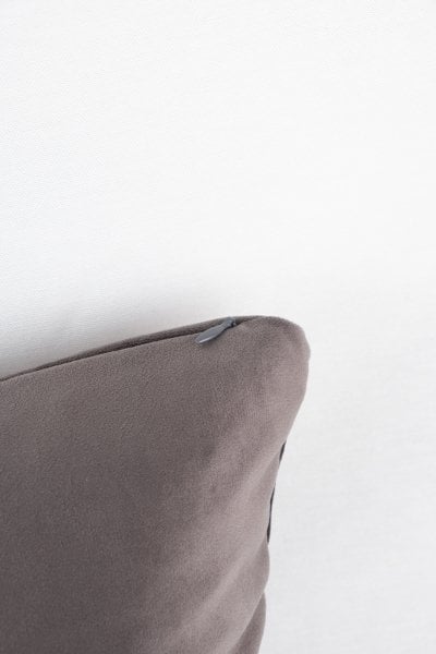 London Koyu Gri Dekoratif Yastık Kılıfı 45*45