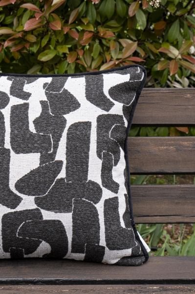 Pattern Siyah Dekoratif Yastık Kılıfı