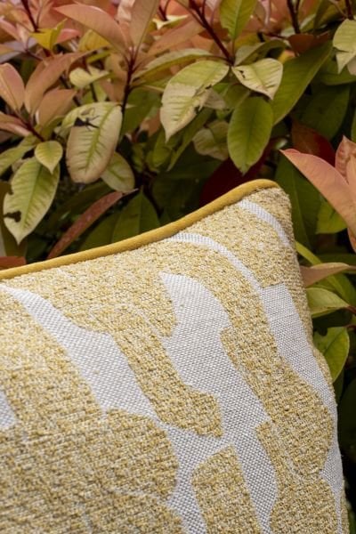 Pattern Sarı Dekoratif Yastık Kılıfı