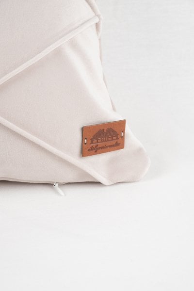 Manhattan Krem Dekoratif Yastık Kılıfı 50*30