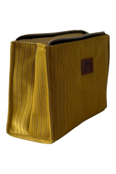 GLOW CASE MAKYAJ ÇANTASI