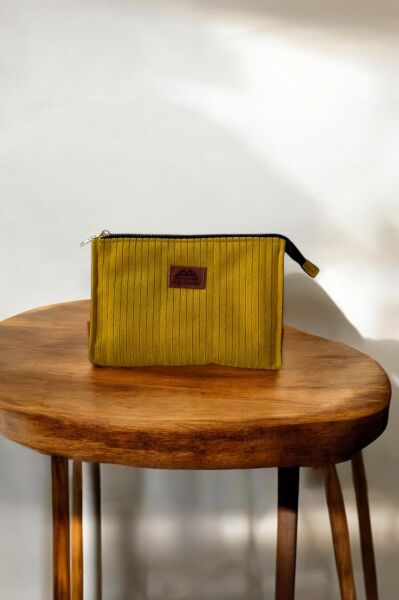 GLOW CASE MAKYAJ ÇANTASI